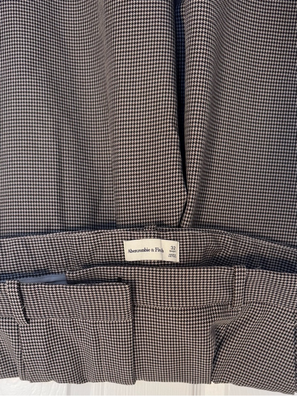 Curve Love A&F Quinn Taylored Straight Pants (short) - Picture 6 of 6